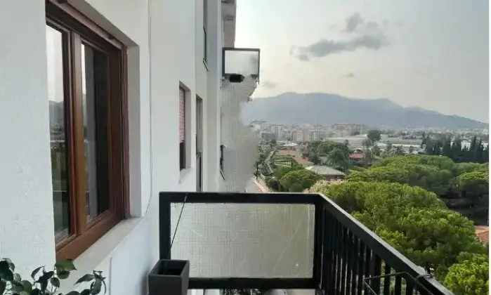 Rexer-Palermo-Vendesi-appartamento-in-Via-G-L-BerniniUditoreDa-VinciPalermo-Terrazzo