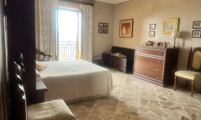 Rexer-Bisacquino-Vendesi-appartamento-indipendente-a-Bisacquino-PA-CAMERA-DA-LETTO