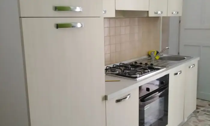 Rexer-Ragusa-Vendesi-palazzina-in-Via-Fratelli-Rosselli-a-Ragusa-Altro