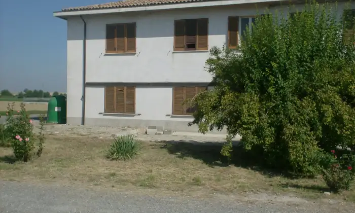 Rexer-Voghera-CASA-INDIPENDENTE-IN-VENDITA-A-VOGHERA-PV-Giardino