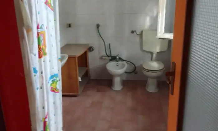 Rexer-Voghera-CASA-INDIPENDENTE-IN-VENDITA-A-VOGHERA-PV-Bagno