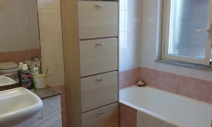 Rexer-Rometta-VILLA-INDIPENDENTE-CON-ACCESSO-AL-MARE-DIRETTO-e-RISERVATO-Bagno