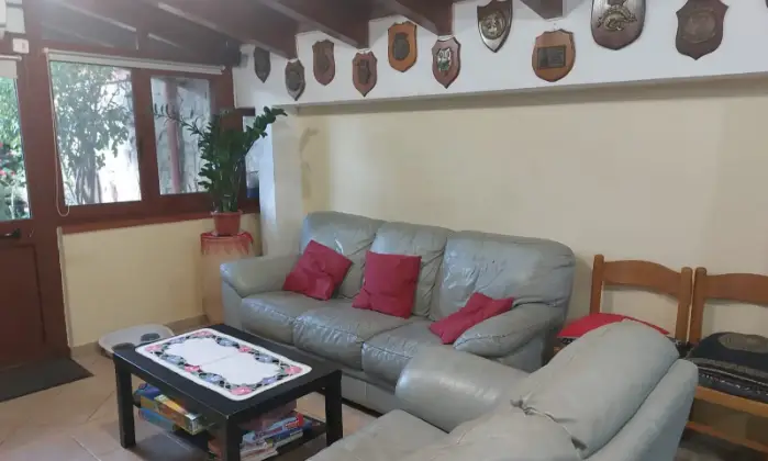Rexer-Rometta-VILLA-INDIPENDENTE-CON-ACCESSO-AL-MARE-DIRETTO-e-RISERVATO-Taverna