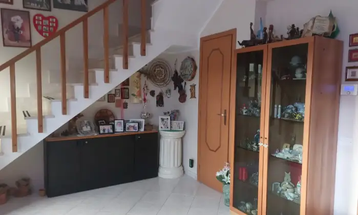 Rexer-Rometta-VILLA-INDIPENDENTE-CON-ACCESSO-AL-MARE-DIRETTO-e-RISERVATO-Salone