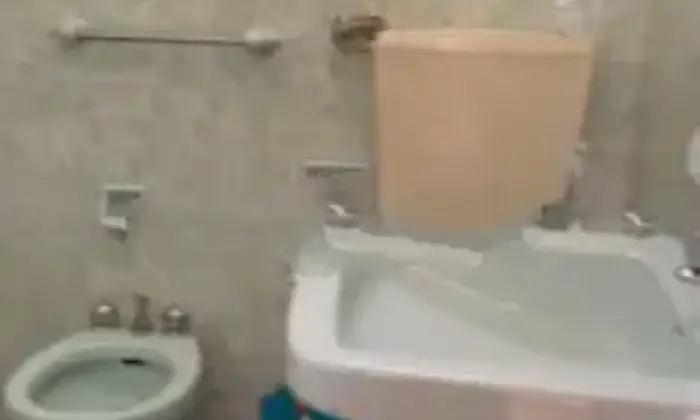 Rexer-Piazza-Armerina-Appartamento-su-due-piani-in-vendita-Piazza-Armerina-Bagno