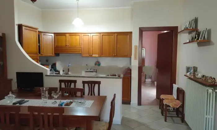Rexer-Viggianello-Villa-unifamiliare-nella-Fraz-di-Muscello-Viggianello-PZ-Cucina