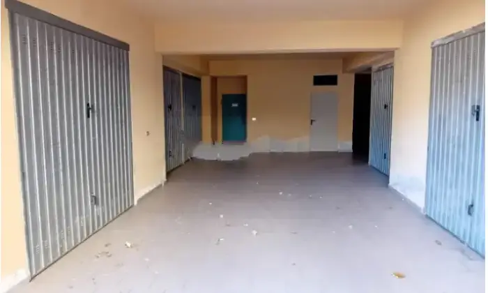 Rexer-Barcellona-Pozzo-di-Gotto-Garage-in-vendita-in-via-Giuseppe-Garibaldi-Altro
