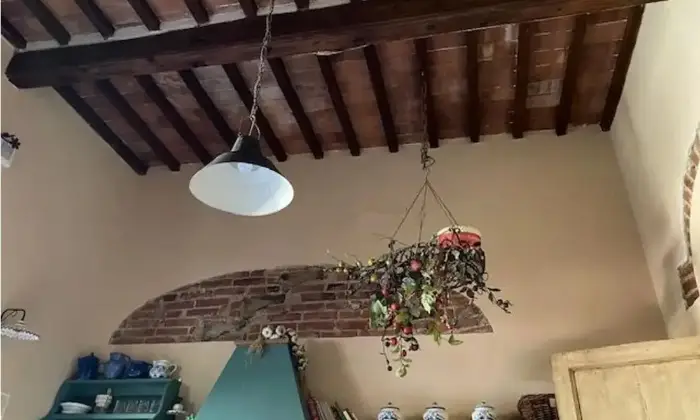 Rexer-Livorno-Appartamento-in-vendita-in-via-Don-Bosco-a-Livorno-CUCINA