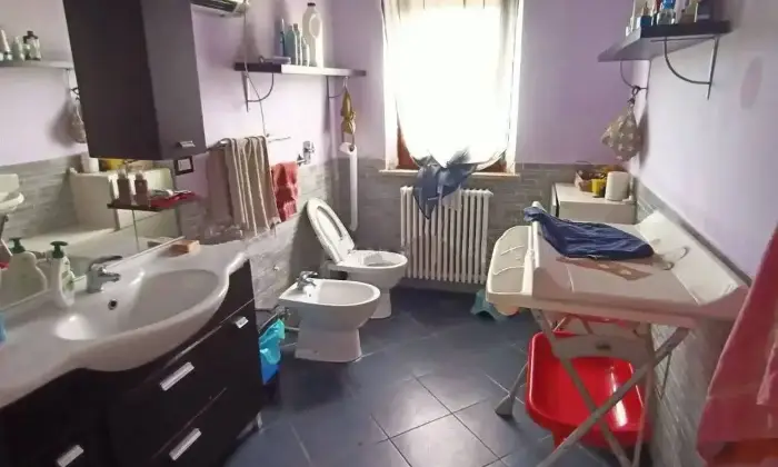 Rexer-San-Benedetto-Po-Casa-colonica-in-Strada-Argine-Zara-a-San-Benedetto-Po-Bagno