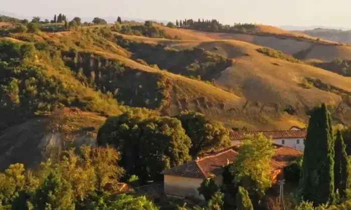 Rexer-Asciano-Vendesi-Propriet-rustica-in-vendita-in-strada-delle-Sante-MarieAsciano-Terrazzo