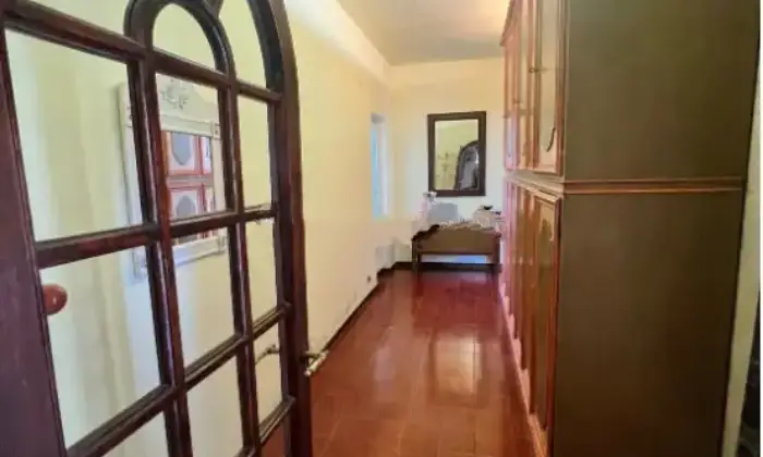 Rexer-Camaiore-Vendesi-villa-in-via-Pennelle-a-Capezzano-Pianore-di-Camaiore-Altro