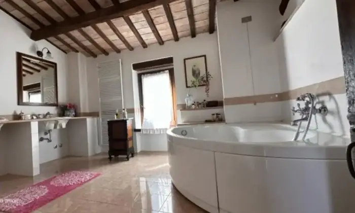 Rexer-San-Costanzo-Vendesi-casale-in-Via-Divino-Amore-a-San-Costanzo-Bagno