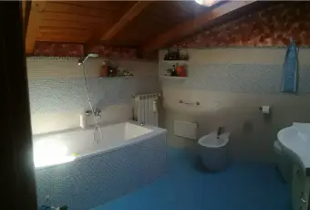 Rexer-Solopaca-Appartamento-in-vendita-in-via-Veglianti-a-Solopaca-Bagno