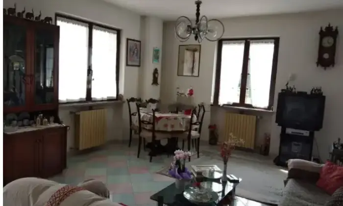 Rexer-Cavagli-Villa-in-vendita-in-via-Leonardo-da-Vinci-Altro
