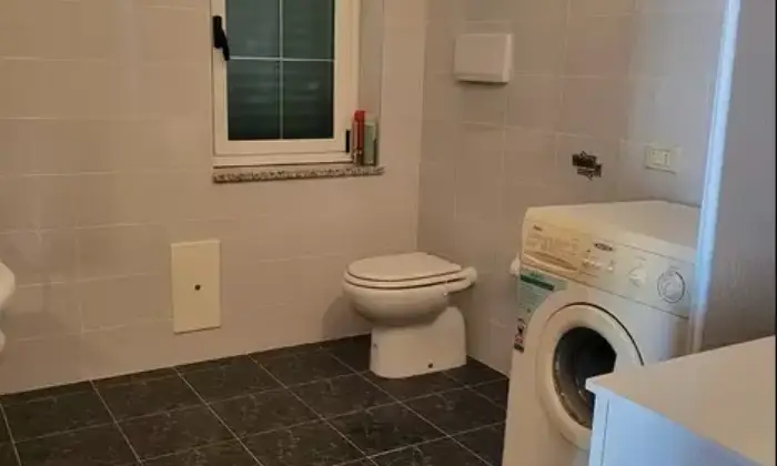 Rexer-Zagarise-Casa-indipendente-su-due-livelli-Bagno