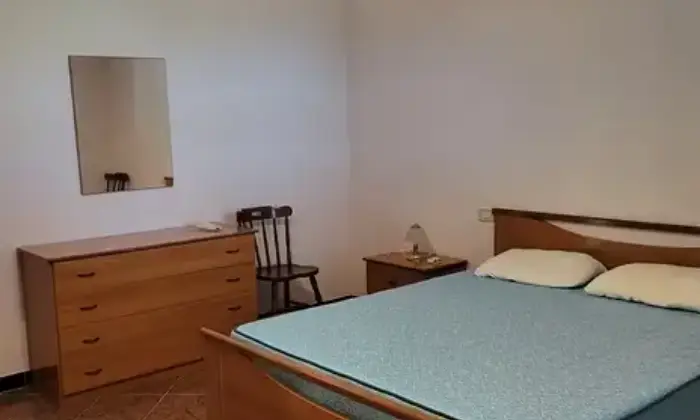 Rexer-Zagarise-Casa-indipendente-su-due-livelli-CameraDaLetto