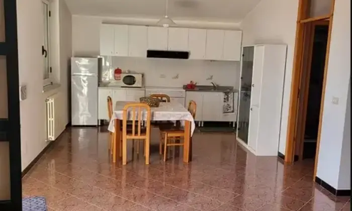 Rexer-Zagarise-Casa-indipendente-su-due-livelli-Altro