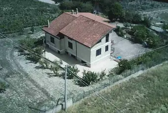 Rexer-Lapio-Vendesi-villaq-in-SpAvellino-ALTRO