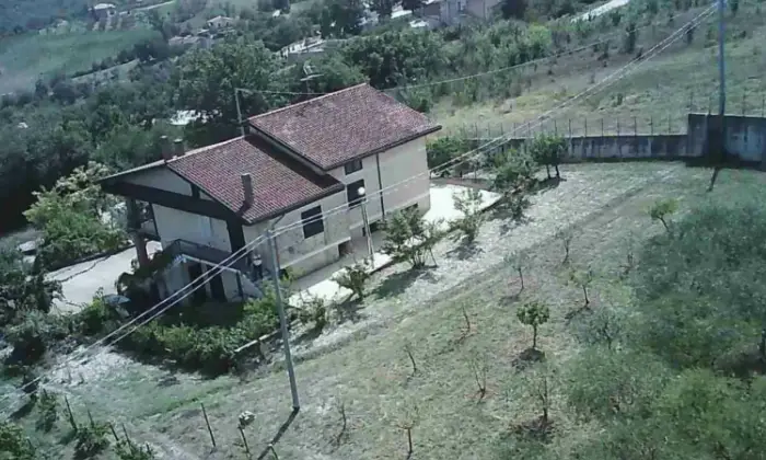 Rexer-Lapio-Vendesi-villaq-in-SpAvellino-ALTRO
