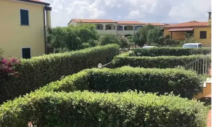 Rexer-Badesi-Bilocale-in-vendita-in-localit-Baia-delle-Mimose-a-Badesi-Giardino