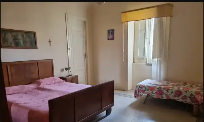 Rexer-CastellUmberto-Casa-indipendente-in-vendita-in-via-Cesare-Battisti-a-Castellumberto-CameraDaLetto