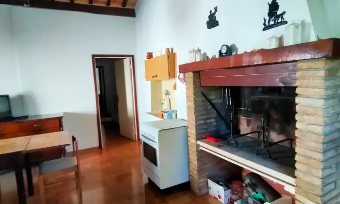 Rexer-Avacelli-Rustico-Casale-in-Frazione-Avacelli-Arcevia-Altro