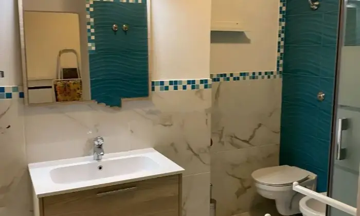 Rexer-Rosignano-Marittimo-Vendesi-appartamento-in-via-Oglio-Rosignano-Marittimo-Bagno