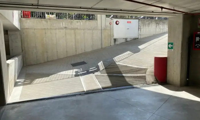 Rexer-Sotto-il-Monte-Giovanni-XXIII-AFFITTASI-POSTI-AUTO-CARVICO-Garage