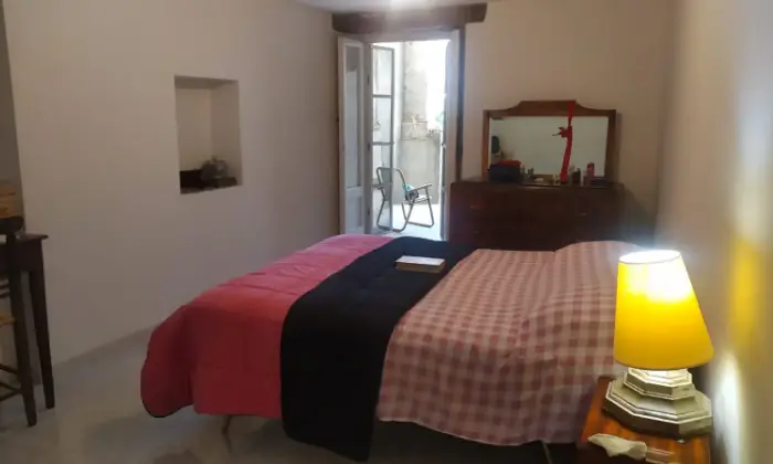 Rexer-Torricella-Peligna-Casa-in-vendita-in-via-Vincenzo-Bellini-a-Torricella-Peligna-CameraDaLetto
