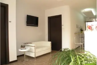 Rexer-Arezzo-Vendesi-villa-a-schiera-in-Via-Platani-a-GioviPugliaCatona-Arezzo-Altro