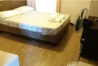 Rexer-Arezzo-Vendesi-villa-a-schiera-in-Via-Platani-a-GioviPugliaCatona-Arezzo-CameraDaLetto