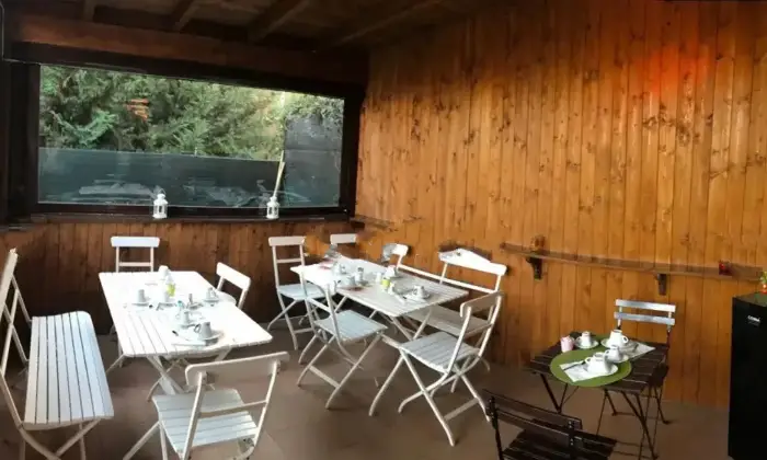 Rexer-Arezzo-Vendesi-villa-a-schiera-in-Via-Platani-a-GioviPugliaCatona-Arezzo-Altro