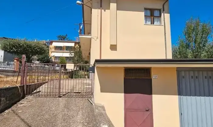 Rexer-Vallesaccarda-Villa-singola-con-giardino-Terrazzo