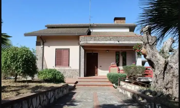 Rexer-Torre-Le-Nocelle-Villa-in-vendita-in-via-Cefalo-Grifi-Torre-le-Nocelle-Terrazzo