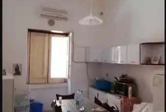 Rexer-Niscemi-Casa-indipendente-in-vendita-in-via-Regina-Elena-a-Niscemi-Cucina