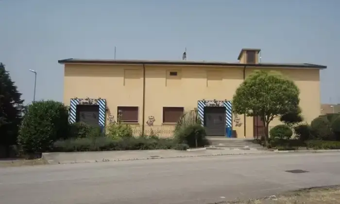 Rexer-Calitri-Vendesi-immobile-a-Calitri-AV-Garage