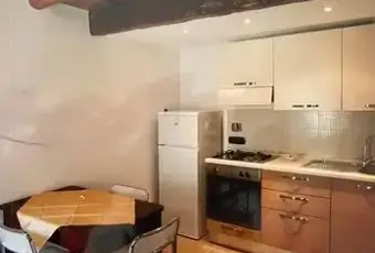Rexer-Brugnato-Vendesi-terratetto-a-Brugnato-SP-CUCINA