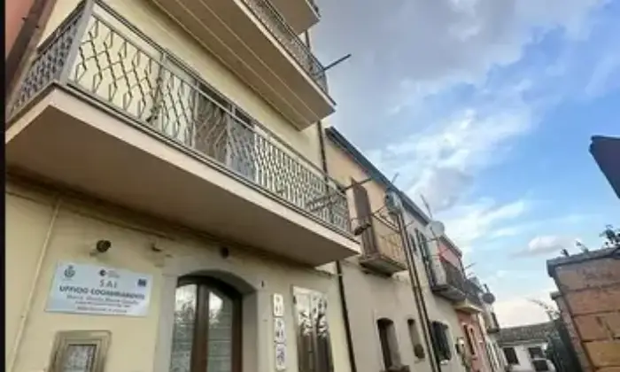 Rexer-Monteleone-di-Puglia-Vendesi-Palazzina-a-Monteleone-di-Puglia-Altro
