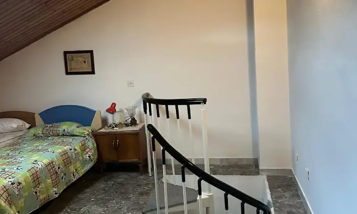 Rexer-Monteleone-di-Puglia-Vendesi-Palazzina-a-Monteleone-di-Puglia-CAMERA-DA-LETTO