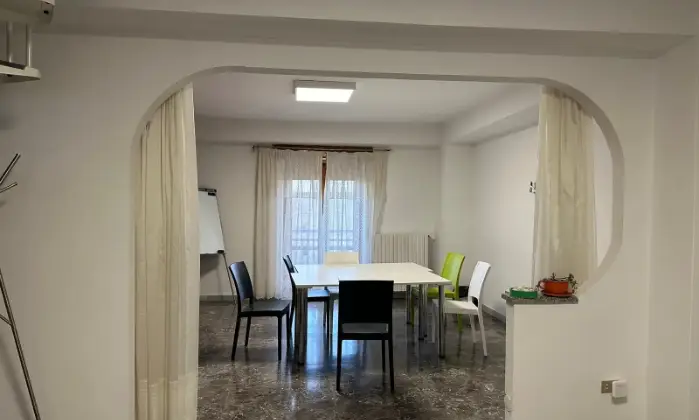 Rexer-Monteleone-di-Puglia-Vendesi-Palazzina-a-Monteleone-di-Puglia-SALONE