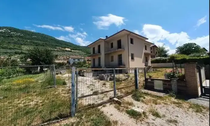 Rexer-Gubbio-Vendesi-appartqamneto-in-Via-Della-Piaggiola-Nuova-a-Gubbio-ALTRO