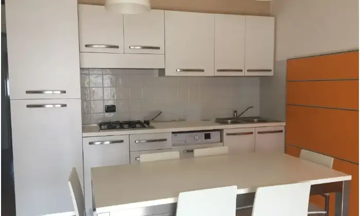 Rexer-Jesolo-Vendesi-appartamento-in-piazza-Guglielmo-MarconiLido-di-Jesolo-Jesolo-Cucina