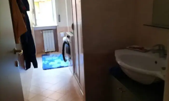 Rexer-Verona-Appartamento-in-vendita-in-via-Antoniotto-Usodimare-a-Verona-Bagno