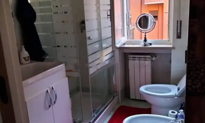 Rexer-Verona-Appartamento-in-vendita-in-via-Antoniotto-Usodimare-a-Verona-Bagno