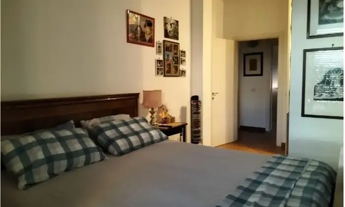 Rexer-Verona-Appartamento-in-vendita-in-via-Antoniotto-Usodimare-a-Verona-CameraDaLetto