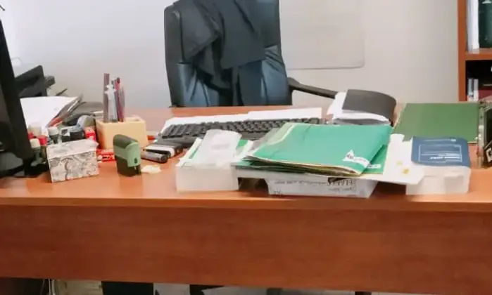 Rexer-Sarzana-Ufficio-in-vendita-in-via-Marzo-a-Sarzana-Salone
