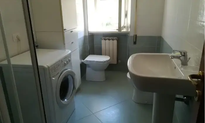 Rexer-Fabriano-Appartamento-in-vendita-in-via-Alcide-de-Gasperi-a-Fabriano-Bagno