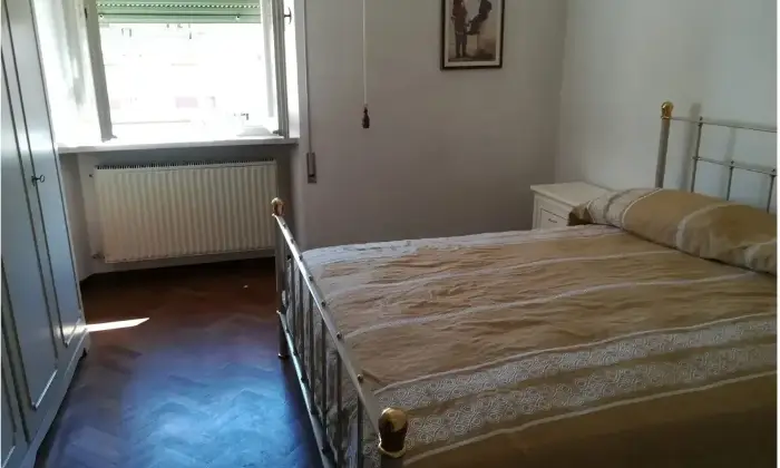 Rexer-Fabriano-Appartamento-in-vendita-in-via-Alcide-de-Gasperi-a-Fabriano-CameraDaLetto