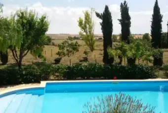 Rexer-Lucera-Vendesi-villa-Strada-Provinciale-LuceraMonte-Cal-a-Lucera-Terrazzo