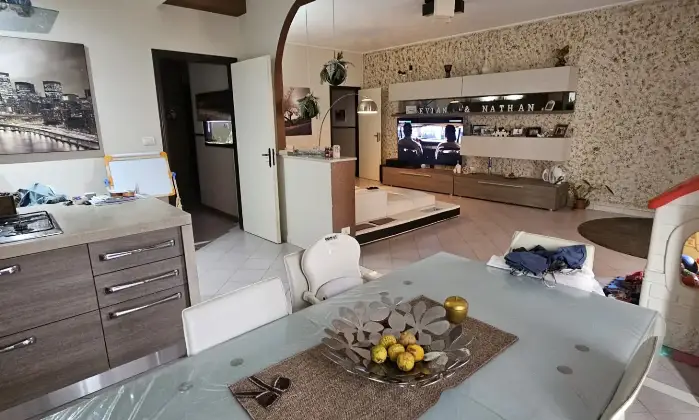 Rexer-Fiumefreddo-Sicilia-Appartamento-in-vendita-in-via-Morandi-a-Fiumefreddo-di-Sicilia-CUCINA